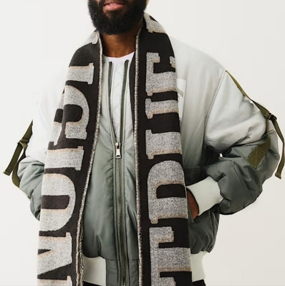 NWT True Religion Beanie Hat & Scarf Set Men's Accessories Cream Black Grey - Picture 2 of 9